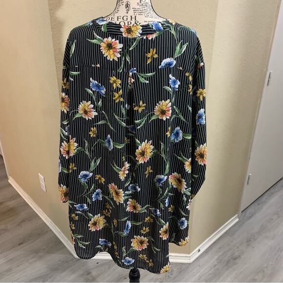C Est 1946‎ long sleeve floral top plus size 26W - Picture 4 of 5